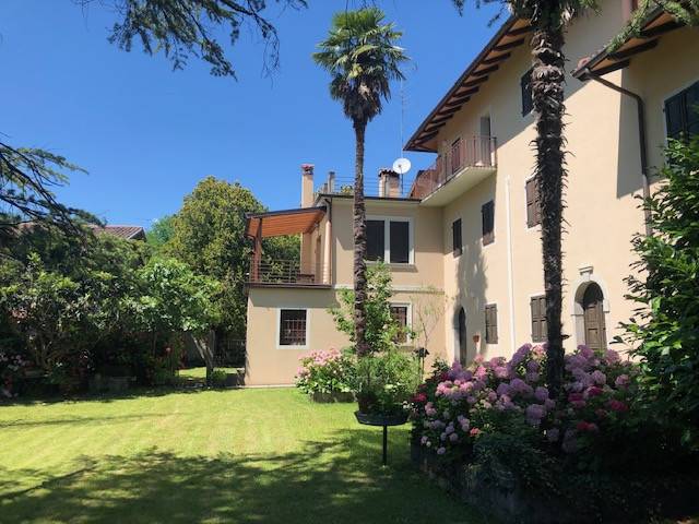 casa indipendente in vendita a Moruzzo in zona Brazzacco