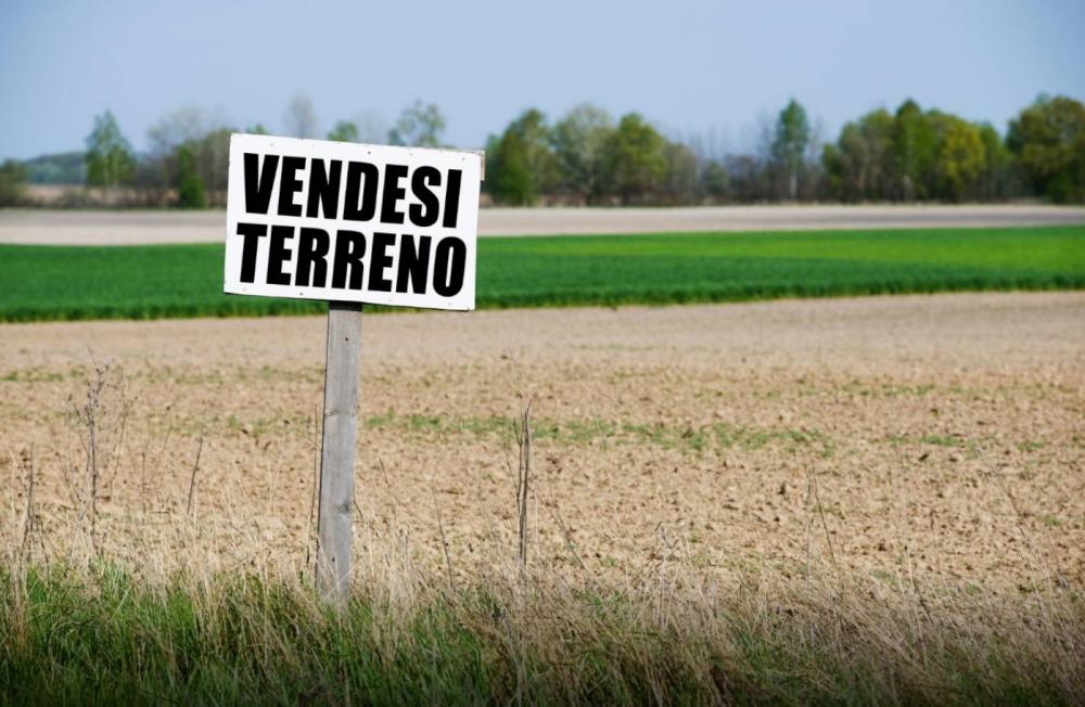 terreno edificabile in vendita a Moruzzo in zona Brazzacco