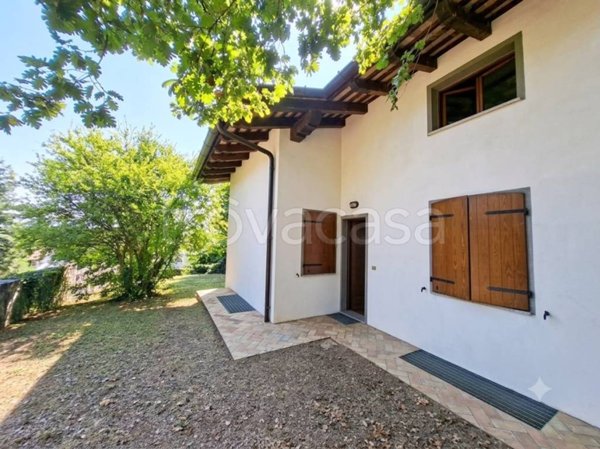 casa indipendente in vendita a Moruzzo