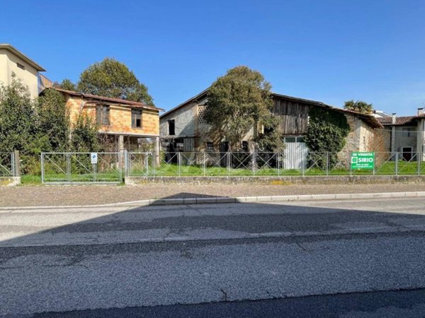 casa indipendente in vendita a Muzzana del Turgnano