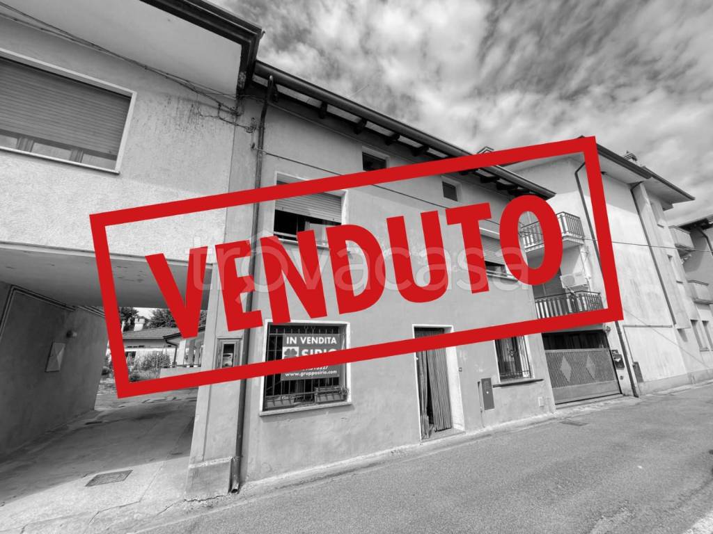 casa indipendente in vendita a Muzzana del Turgnano