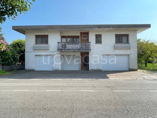 casa indipendente in vendita a Muzzana del Turgnano