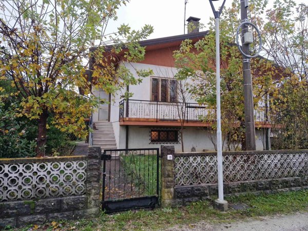 casa indipendente in vendita a Muzzana del Turgnano