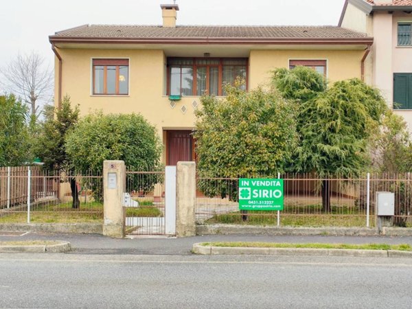 casa indipendente in vendita a Muzzana del Turgnano