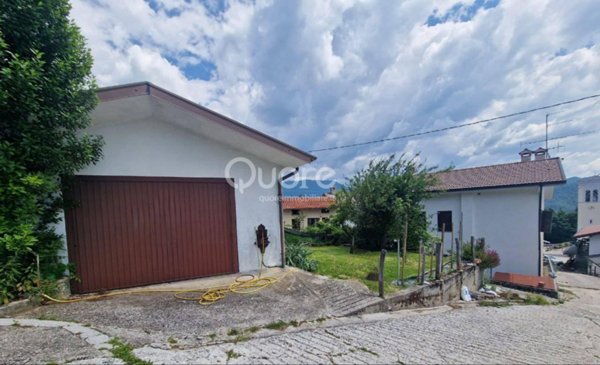 appartamento in vendita a Nimis in zona Chialminis
