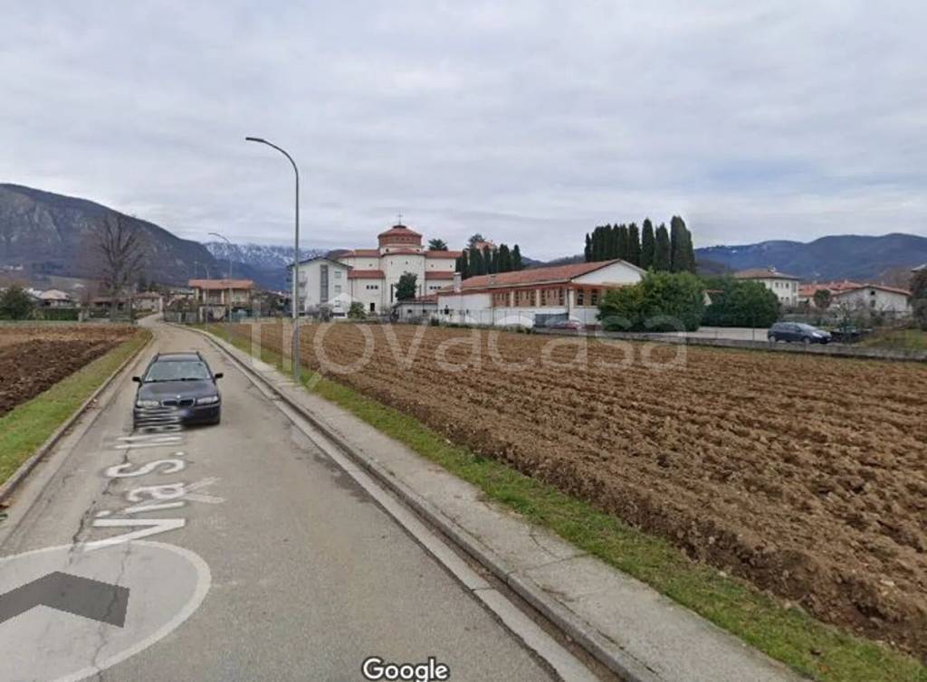 quadrivano in vendita a Nimis
