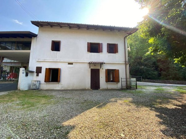 casa indipendente in vendita a Nimis
