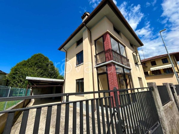 casa indipendente in vendita a Nimis