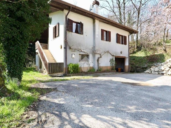 casa indipendente in vendita a Nimis in zona Cergneu