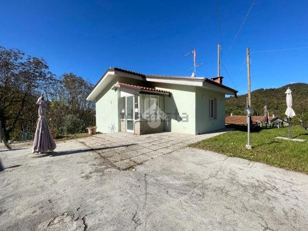 casa indipendente in vendita a Nimis in zona Cergneu