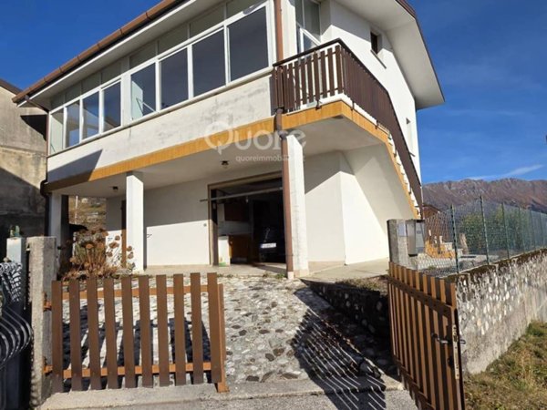 casa indipendente in vendita a Nimis in zona Chialminis