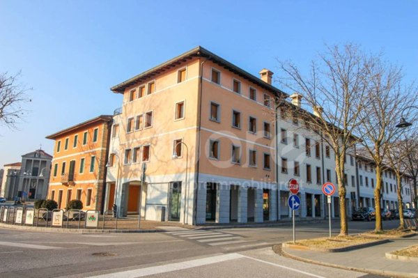 appartamento in vendita a Nimis in zona Cergneu