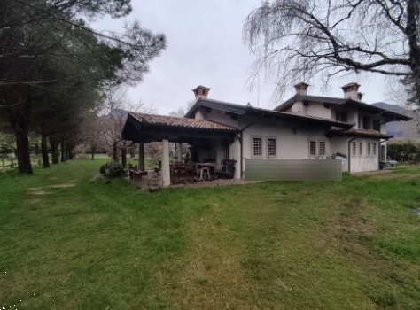 casa indipendente in vendita ad Osoppo
