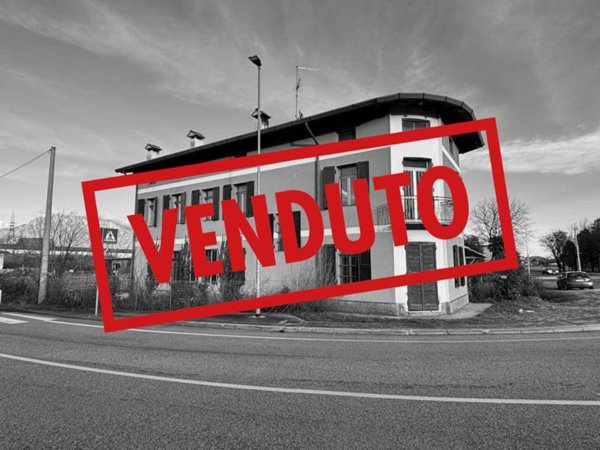 casa indipendente in vendita ad Osoppo in zona Rivoli