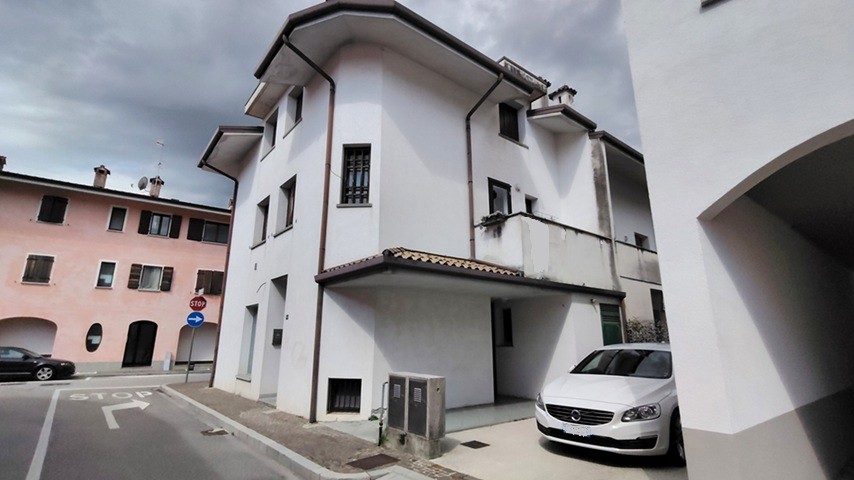 casa indipendente in vendita ad Osoppo