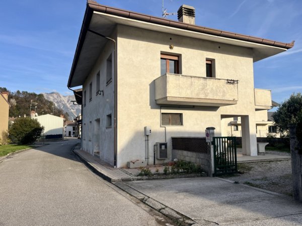 casa indipendente in vendita ad Osoppo