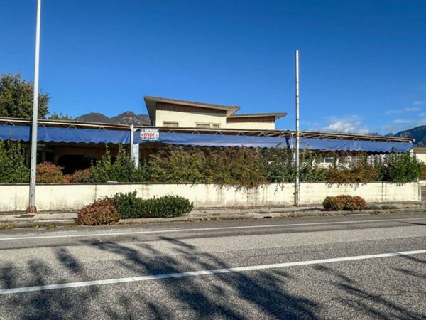 negozio in vendita ad Osoppo