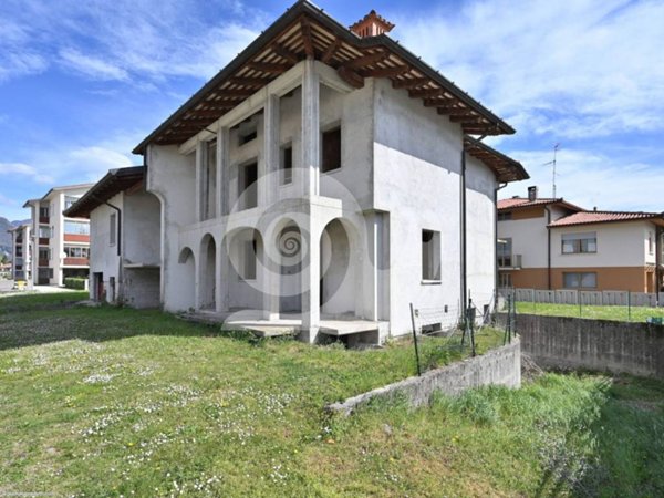 casa indipendente in vendita ad Osoppo