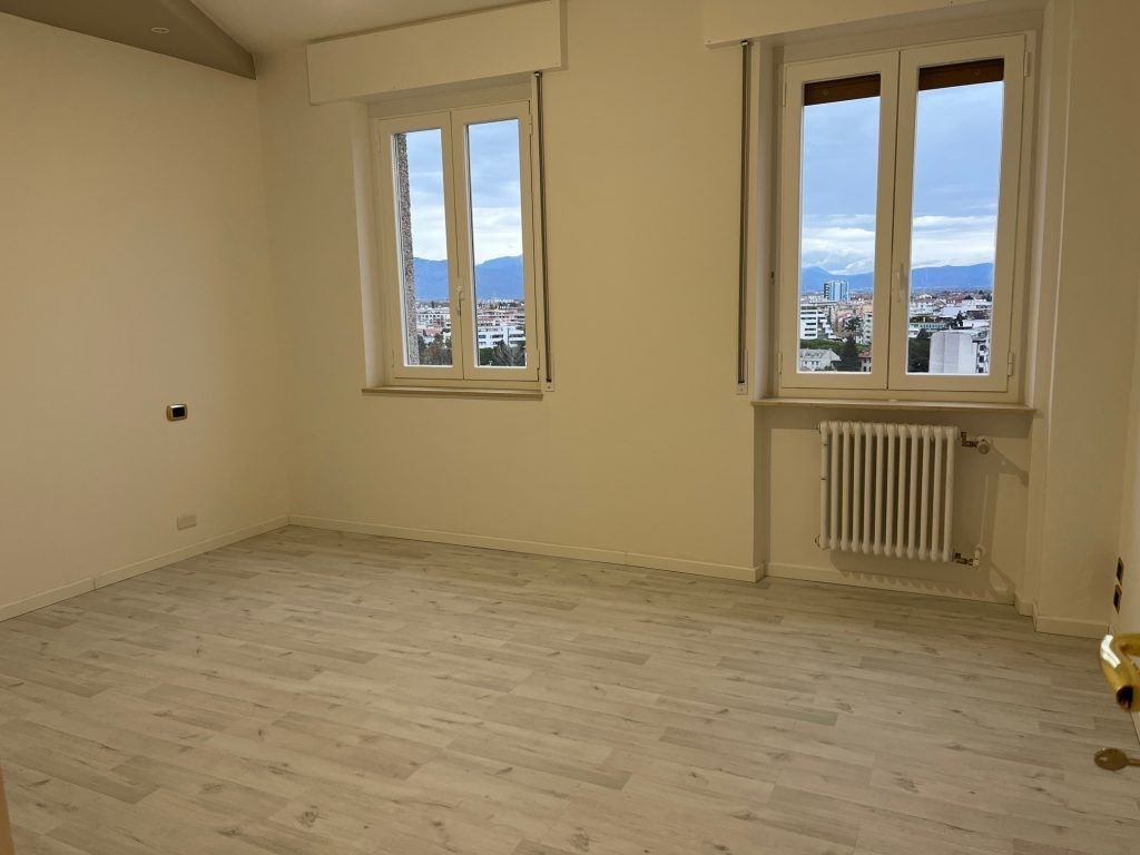 appartamento in vendita ad Ovaro in zona Cella