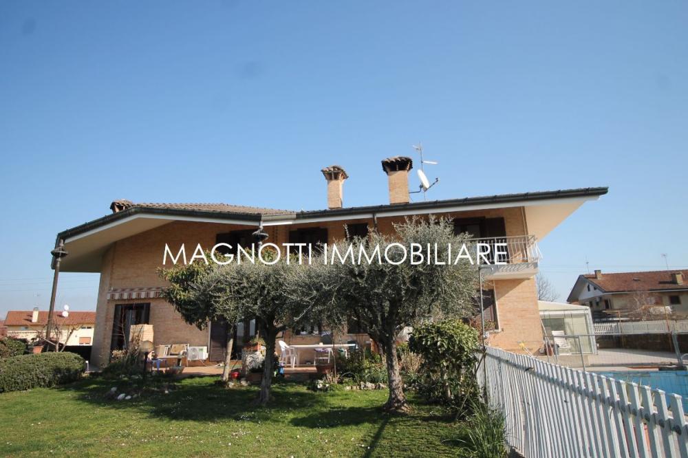 casa indipendente in vendita a Pagnacco in zona Plaino