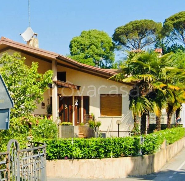casa indipendente in vendita a Pagnacco in zona Castellerio