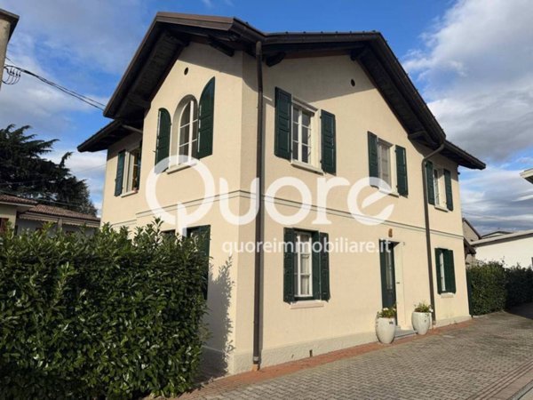 casa indipendente in vendita a Pagnacco in zona Castellerio