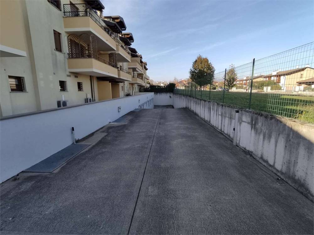 ufficio in vendita a Pagnacco in zona Zampis