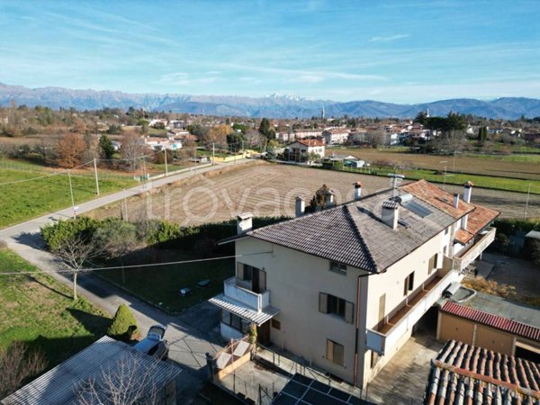 casa indipendente in vendita a Pagnacco