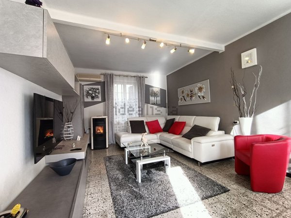 casa indipendente in vendita a Pagnacco