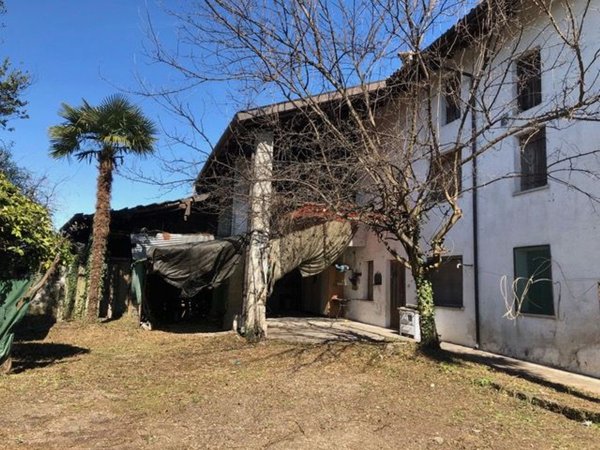 casa indipendente in vendita a Pagnacco