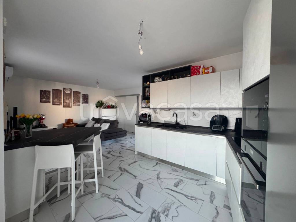 appartamento in vendita a Pagnacco in zona Plaino