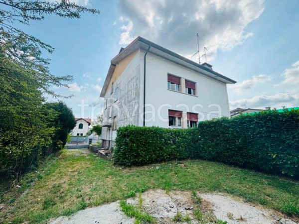 appartamento in vendita a Pagnacco in zona Castellerio