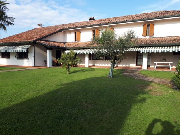 casa indipendente in vendita a Palazzolo dello Stella