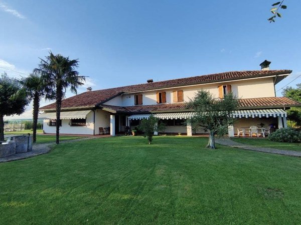 casa indipendente in vendita a Palazzolo dello Stella