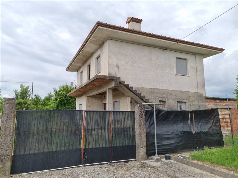 casa indipendente in vendita a Palazzolo dello Stella