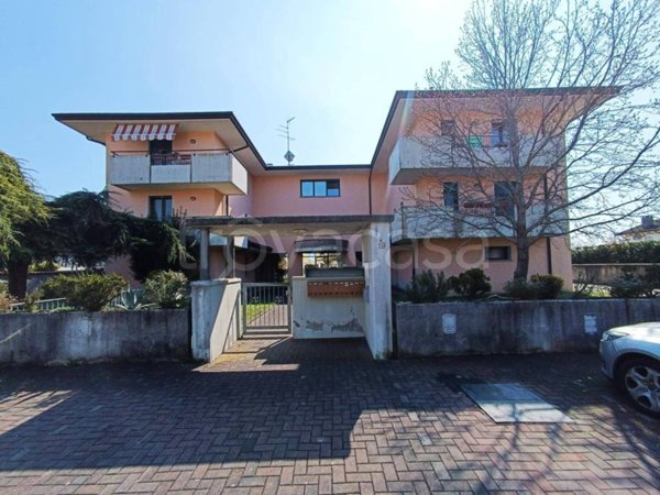 appartamento in vendita a Palazzolo dello Stella in zona Polesan