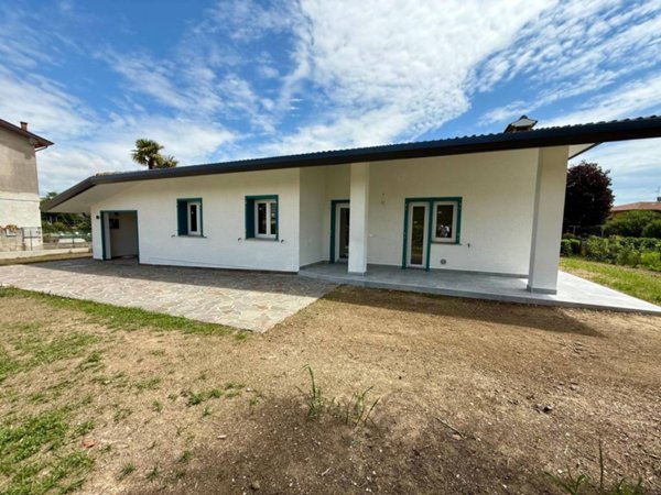 casa indipendente in vendita a Palazzolo dello Stella in zona Piancada