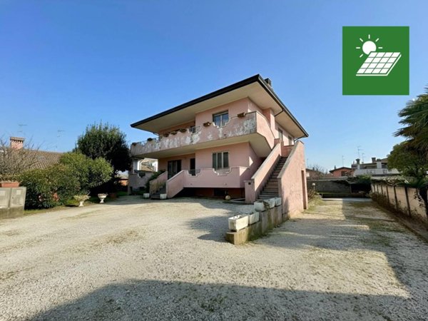 appartamento in vendita a Palazzolo dello Stella in zona Piancada