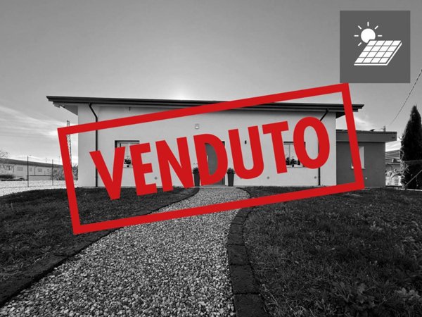 casa indipendente in vendita a Palazzolo dello Stella in zona Piancada