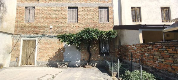 casa indipendente in vendita a Palmanova in zona Ialmicco