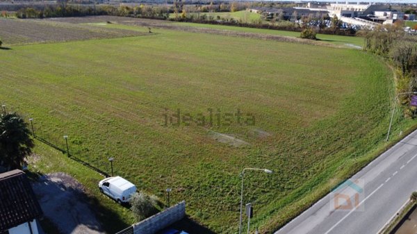 terreno agricolo in vendita a Palmanova in zona Ialmicco