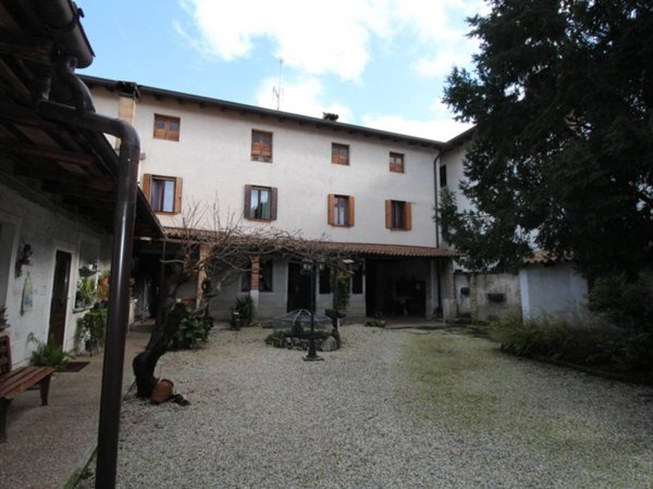 casa indipendente in vendita a Palmanova in zona Ialmicco