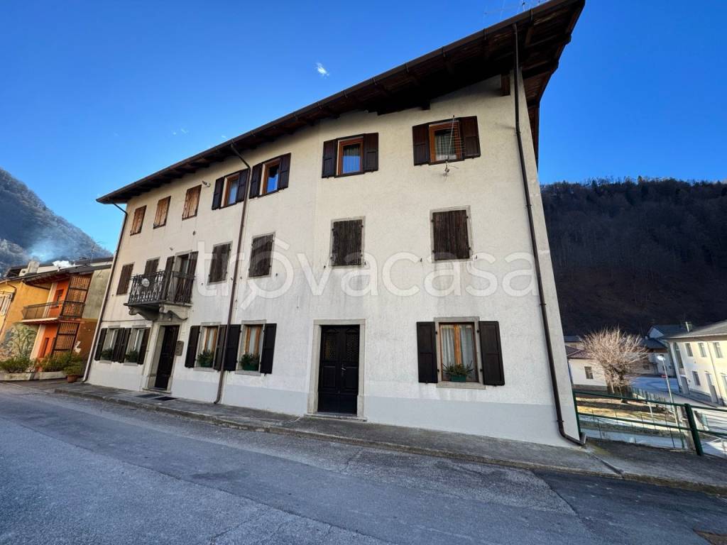 appartamento in vendita a Paluzza in zona Timau