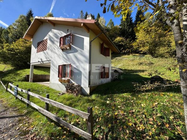 appartamento in vendita a Paluzza in zona Cleulis