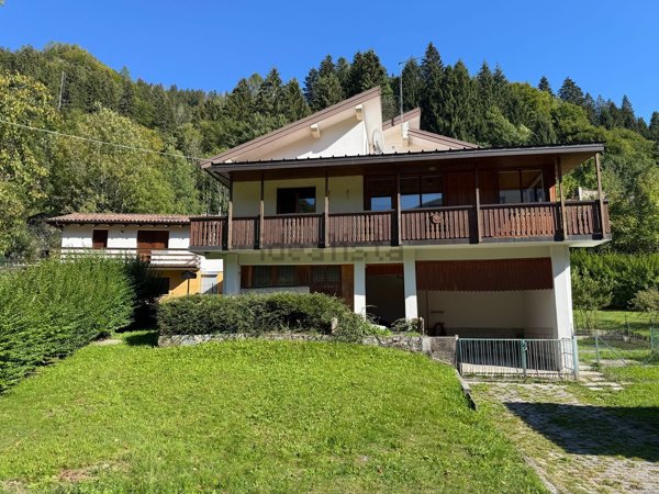 casa indipendente in vendita a Paluzza in zona Timau