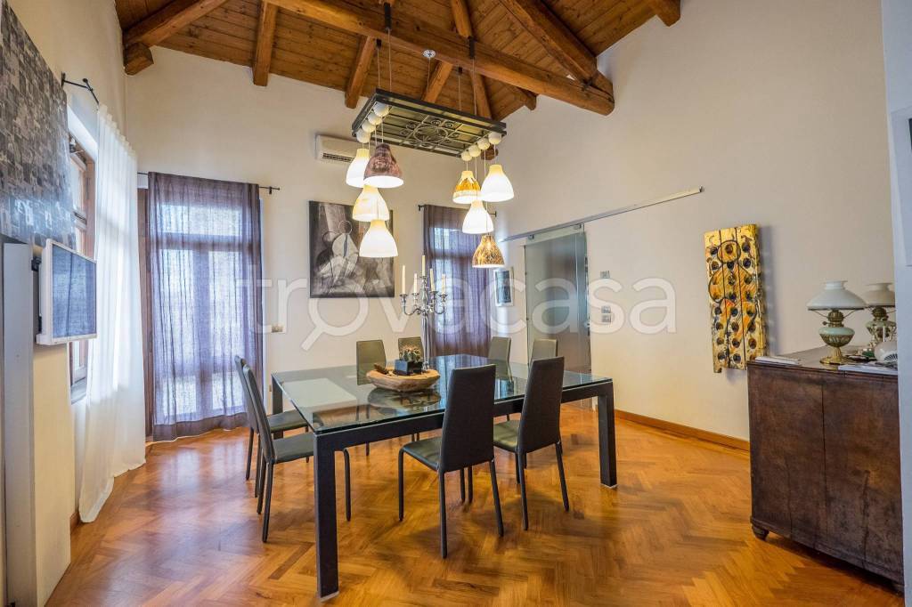 appartamento in vendita a Pasian di Prato in zona Santa Caterina