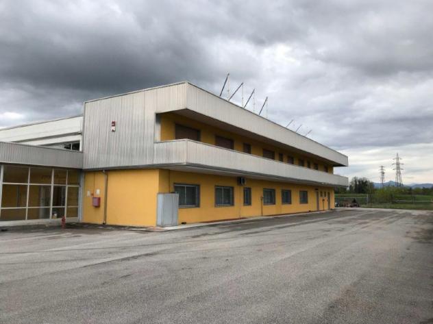 capannone in vendita a Pasian di Prato