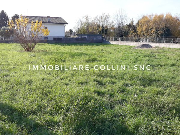 terreno edificabile in vendita a Pasian di Prato