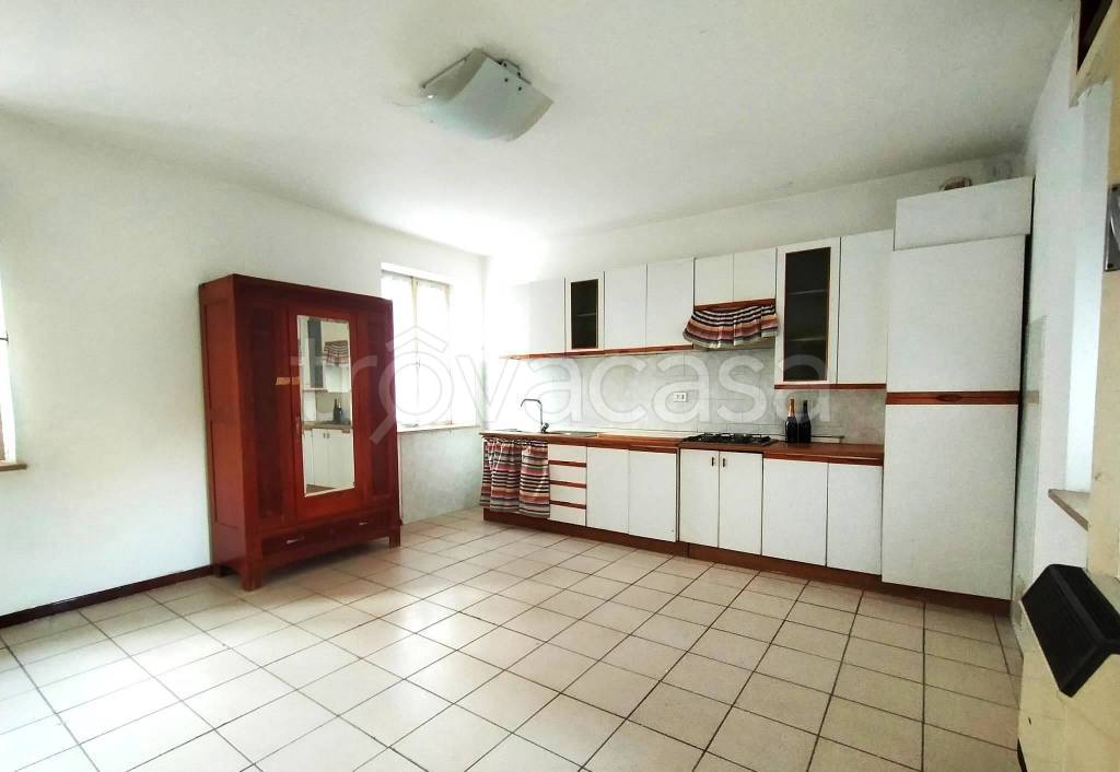 casa indipendente in vendita a Pasian di Prato in zona Colloredo di Prato
