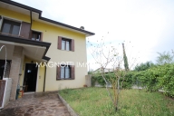 casa indipendente in vendita a Pasian di Prato